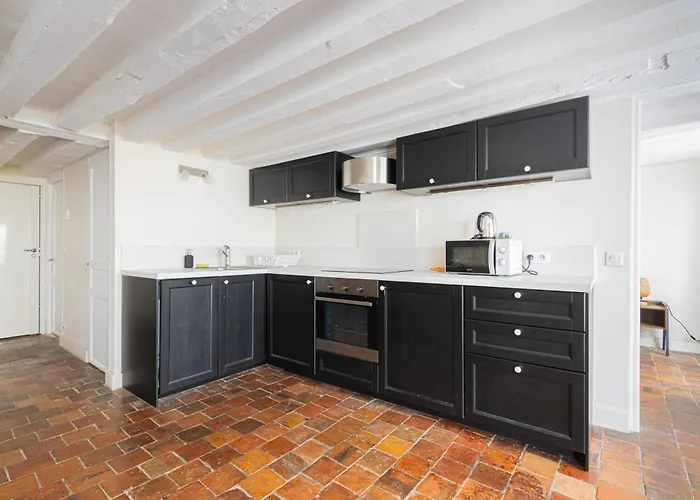 Appartement Au Coeur De Paris Ile Saint-Louis Free Netflix